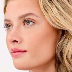 بودرة برونزر هولا من بينيفت (حجم العينة)