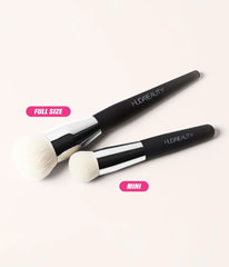 HUDA BEAUTY EASY BLUR BASE BRUSH FULL SIZE