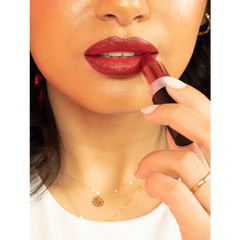 أحمر الشفاه مو جلامروس