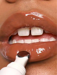 ملمع الشفاه الملون ريفي