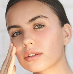 لوشن كلارنس المهدئ لتوحيد لون الوجه