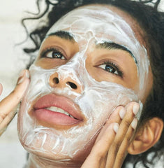 حليب التنظيف المخملي من كلارنس