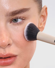 REFY COMPLEXION BRUSH