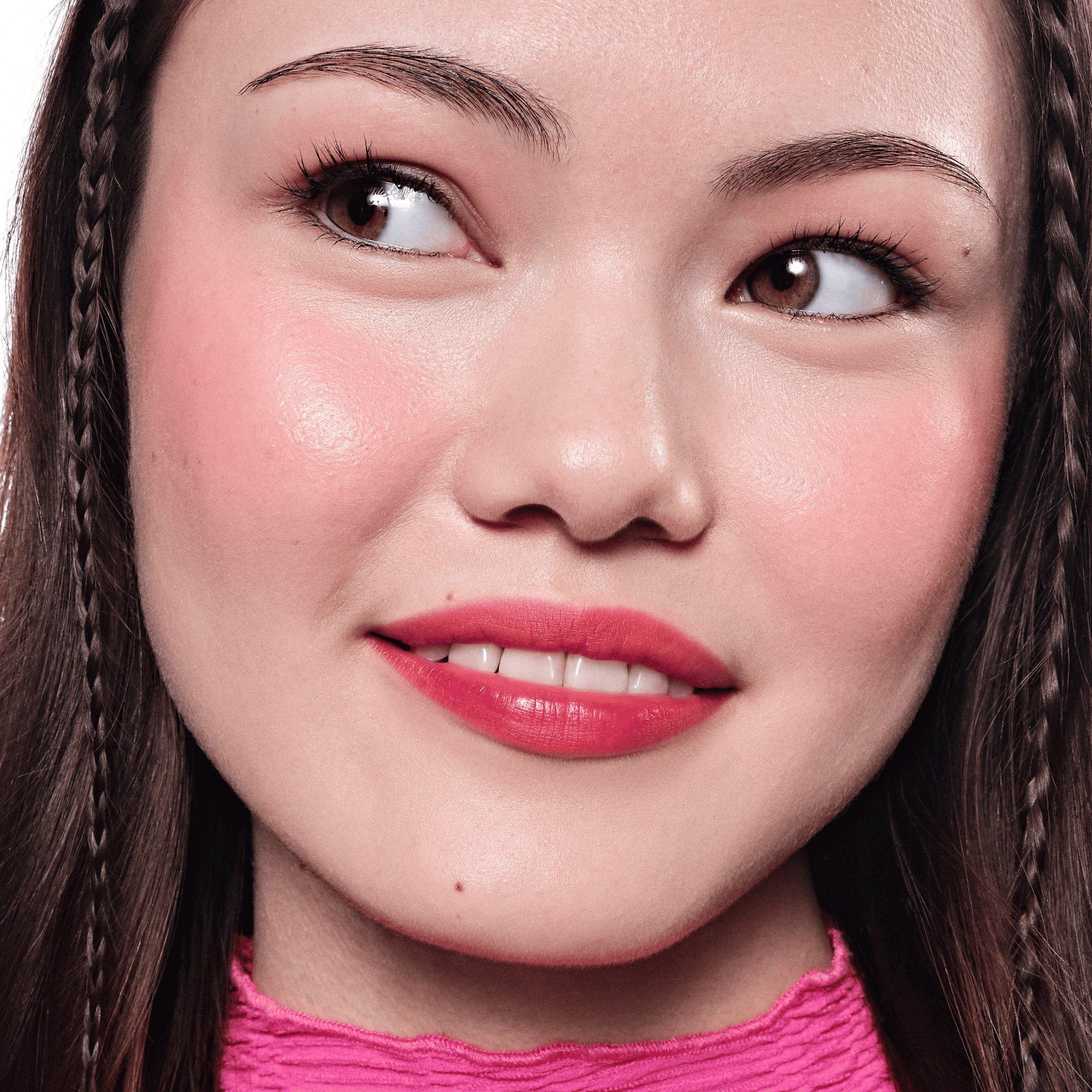 essence WHAT A TINT! Staining Lip & Cheek Tint