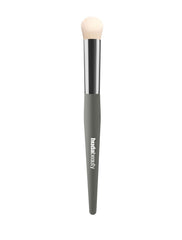 HUDA BEAUTY Undereye Buff Brush