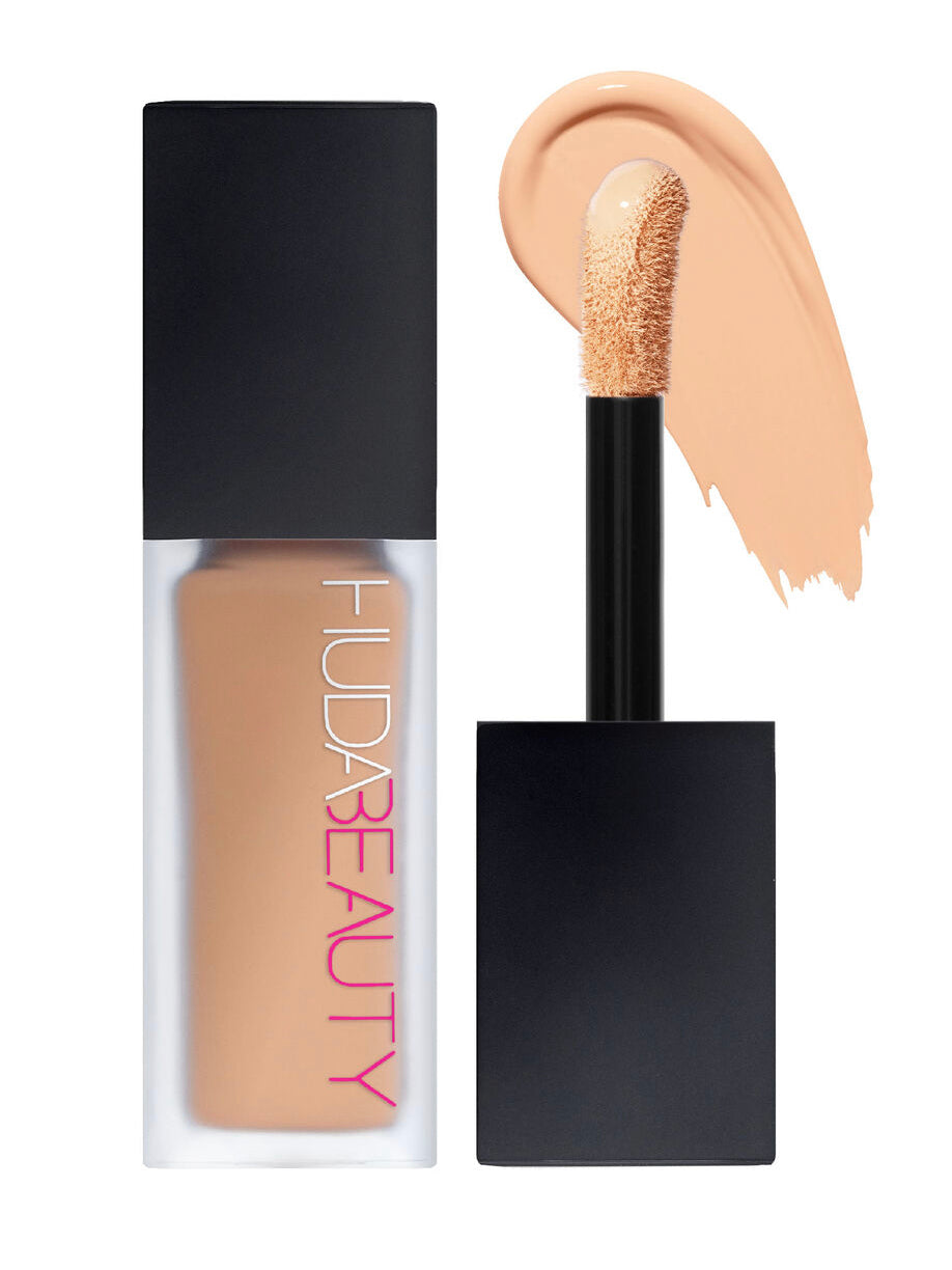 Huda Beauty FauxFilter Luminous Matte Concealer