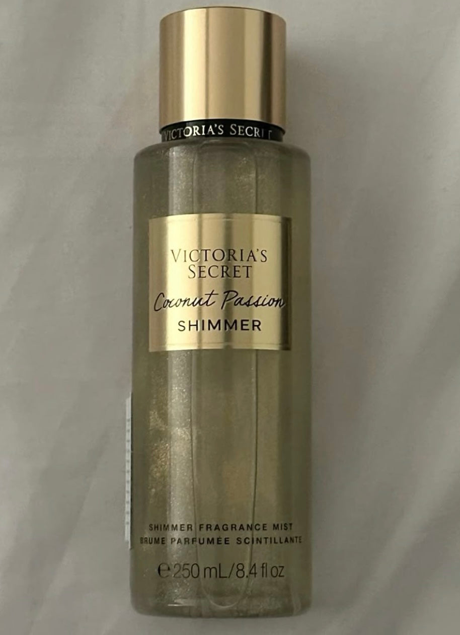 Victoria’s Secret coconut passion shimmer mist 250ml