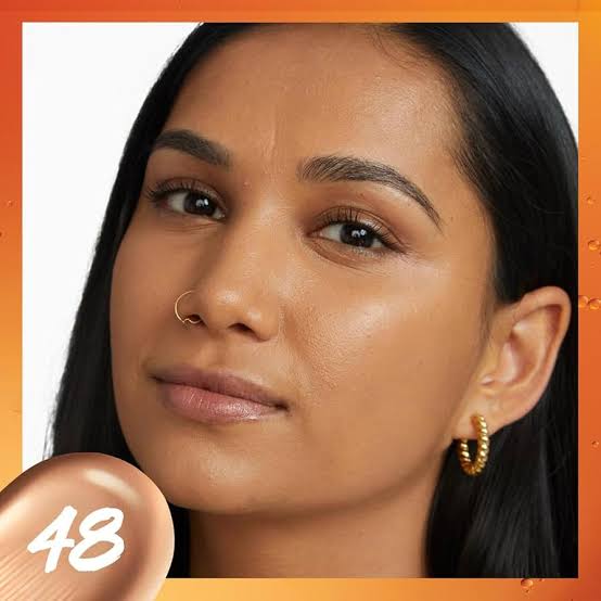 Maybelline SUPER STAY 24H SKIN TINT + VITAMIN C