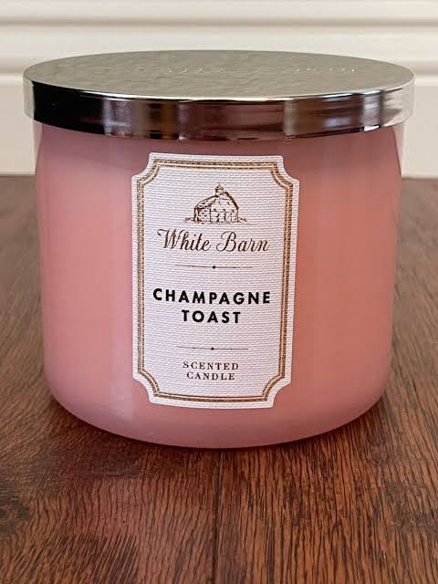 Bath & Body Works Champagne Toast Candle