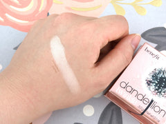 Benefit Mini Dandelion Twinkle Highlighter